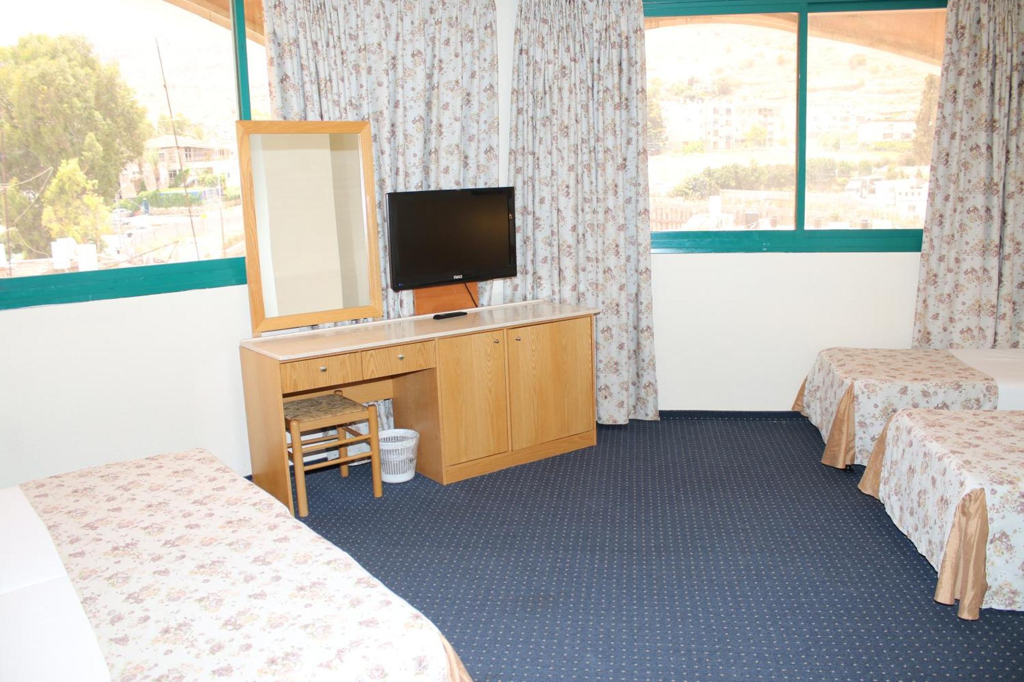 Hotel & Museum Dona Gracia Tiberias Szoba fotó